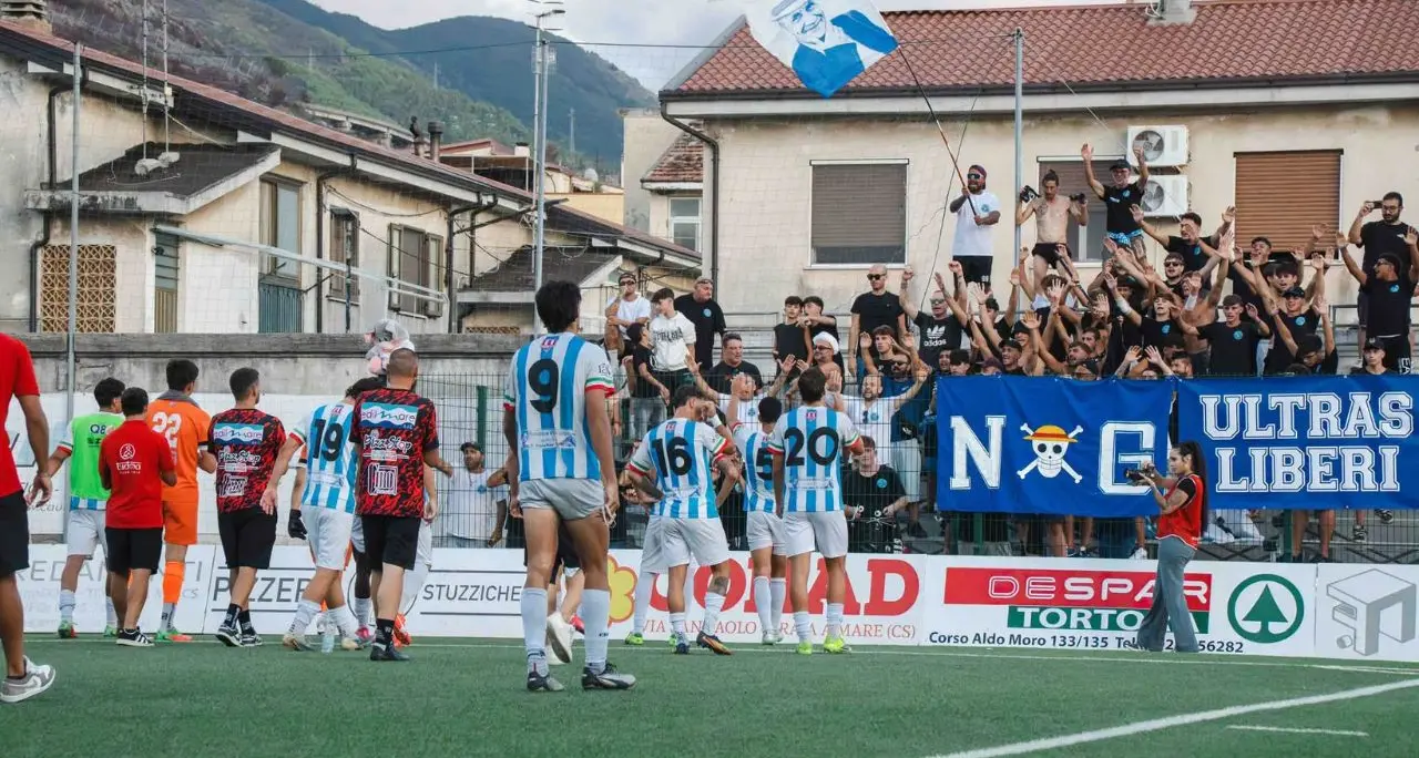 Reggina, derby calabrese\u00A0con la Vigor Lamezia per difendere il primato: il programma del quarto turno\n