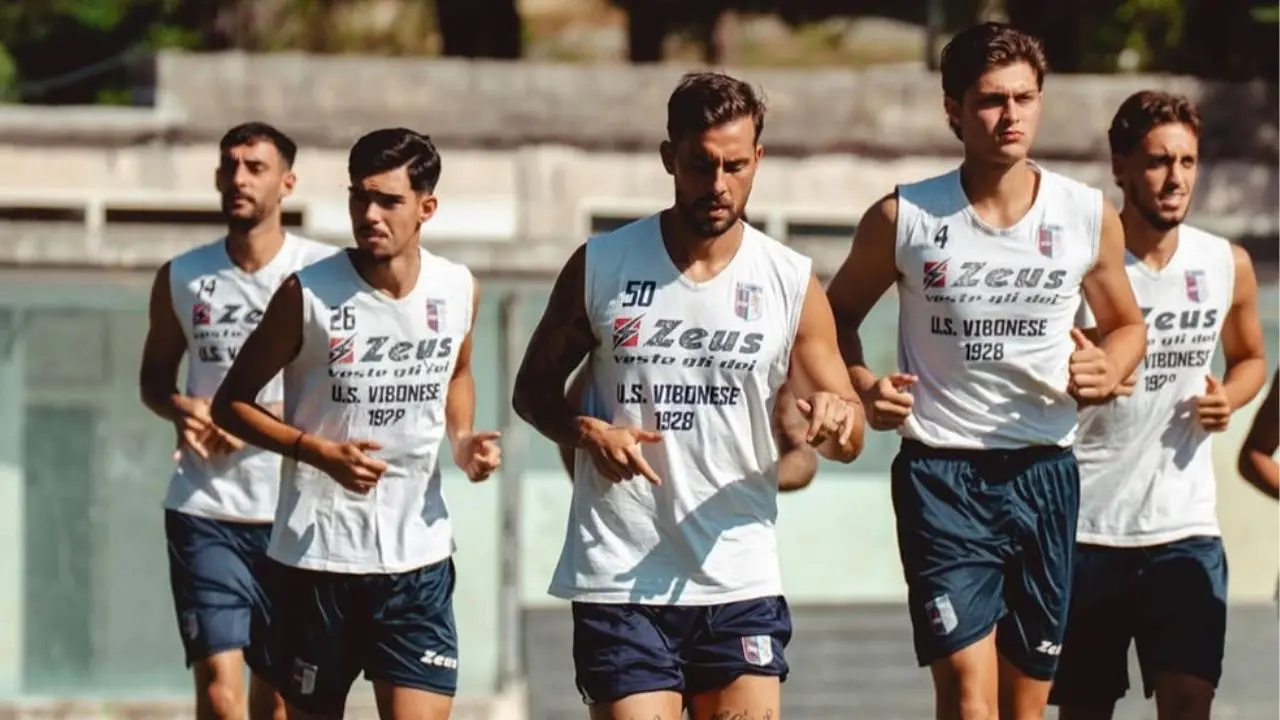 Vibonese, al \"Luigi Razza\" c'è l'Athletic Palermo: rabbia e voglia di riscatto dopo il blackout contro l'Igea Virtus\n