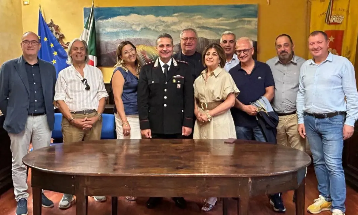Rogliano saluta il capitano Massimiliano Cervo, destinato alla Compagnia Carabinieri di Cosenza\n