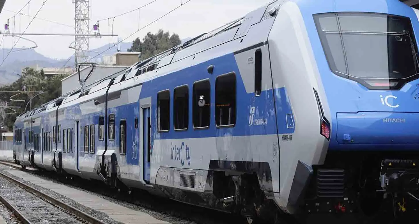 Intercity diretto Locride-Roma cancellato, Zito: «Il diritto alla mobilità non può essere stagionale»\n