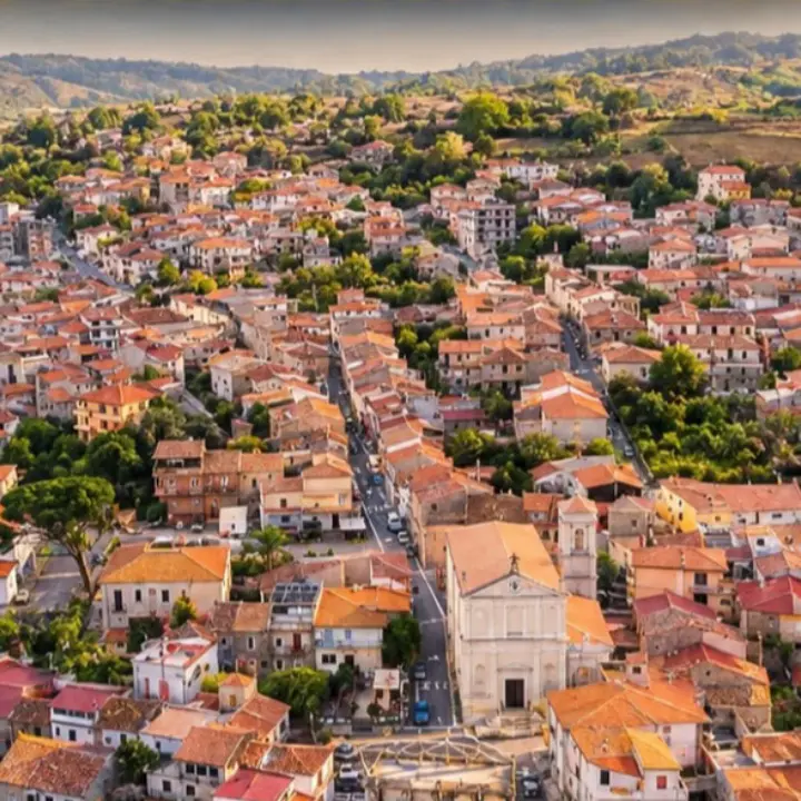 Spilinga punta alla ribalta nazionale: il borgo si candida tra le “Luminous Destinations 2027” di Visit Italy\n