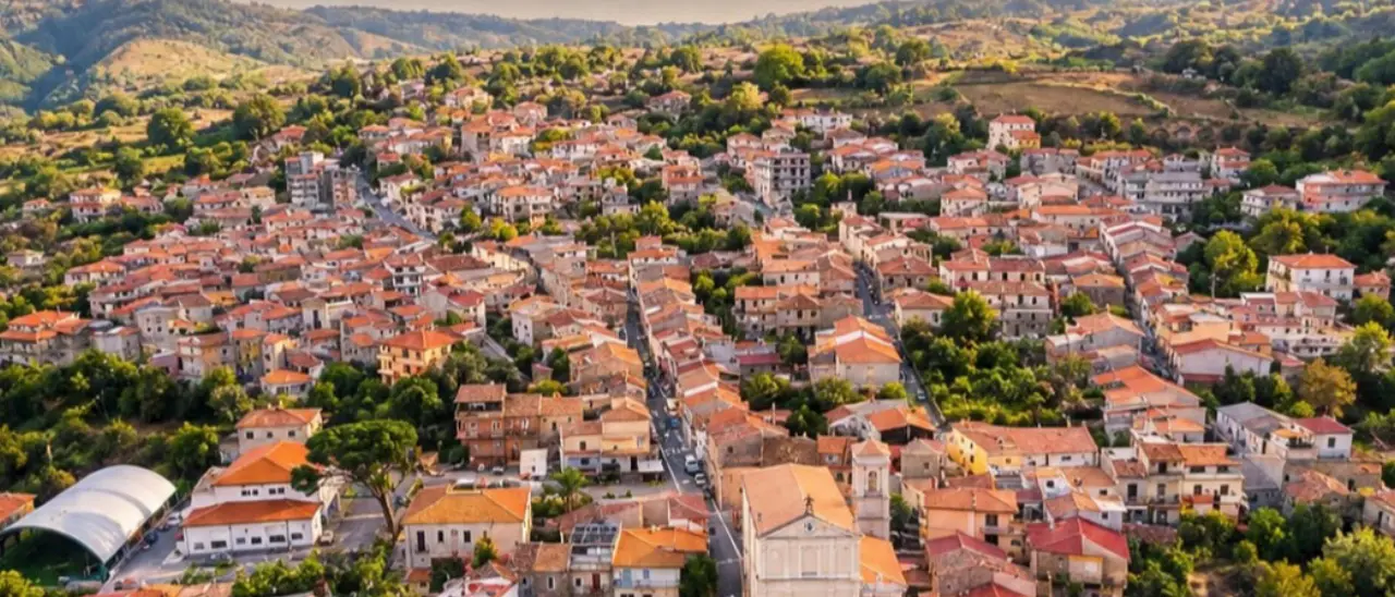 Spilinga punta alla ribalta nazionale: il borgo si candida tra le “Luminous Destinations 2027” di Visit Italy\n