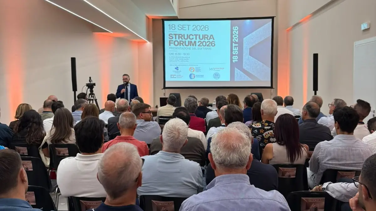 <p>Seminario con tecnici e relatori</p>\\n