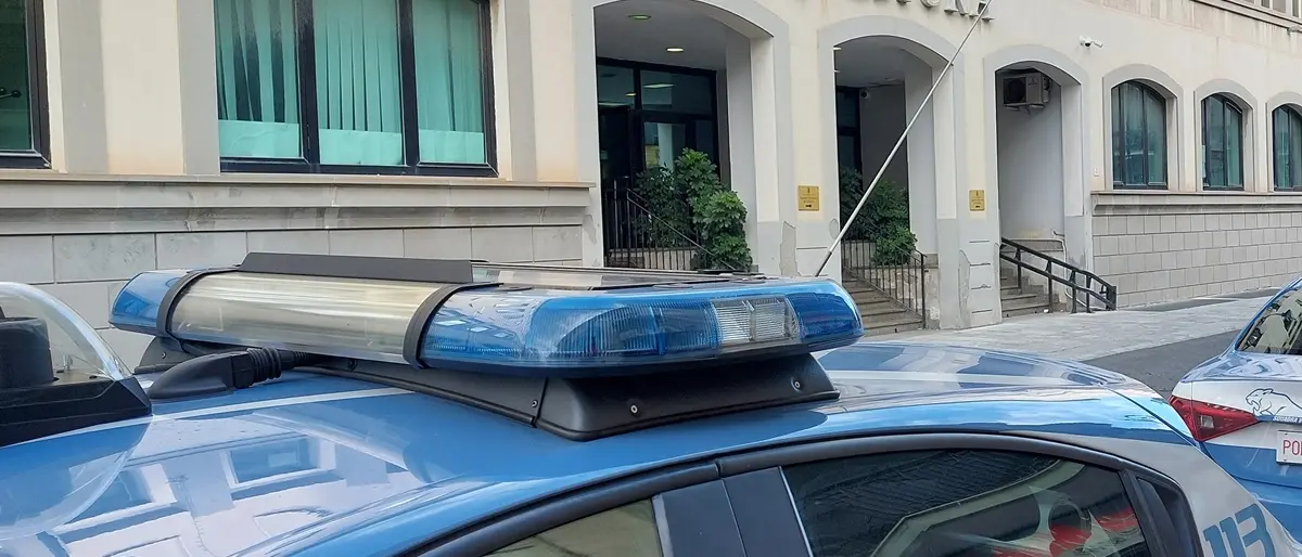 Reggio, 74enne si era allontanato da casa allarmando\u00A0i\u00A0familiari: la polizia\u00A0lo rintraccia\u00A0al pronto soccorso del Gom\u00A0\u00A0\n\n\n