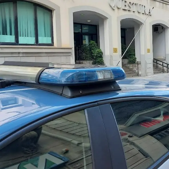Reggio Calabria, 74enne si allontana da casa: rintracciato dalla polizia in ospedale\n