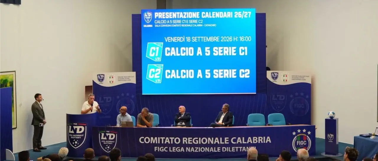 Futsal calabrese, presentati i calendari di C1 e C2: il movimento rilancia tra grandi numeri, premi e stelle del calcio\n