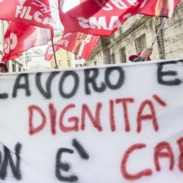 <p>Ex Lsu-Lpu in Calabria, Ugl alla Regione: «Basta stabilizzazioni a poche ore, servono lavoro e pensioni dignitose»</p>
