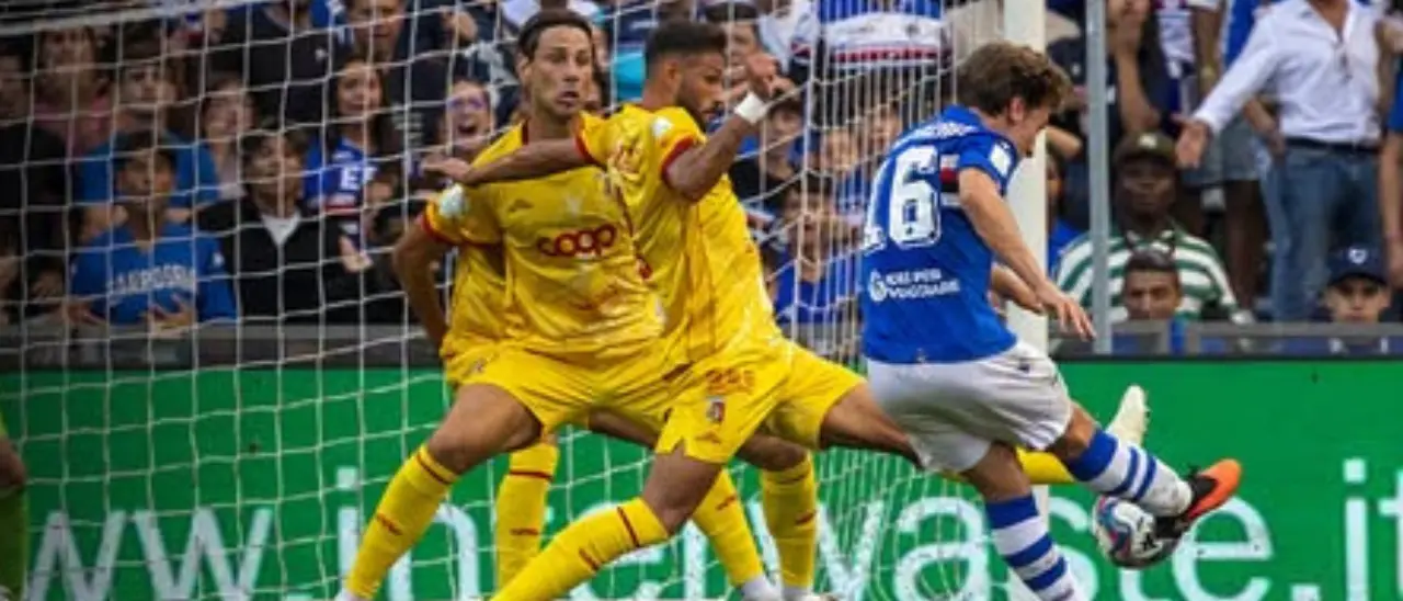 Il Catanzaro crolla con la Sampdoria, in 10\u00A0contro 11\u00A0i blucerchiati ribaltano il match: risultato finale 2-1\n