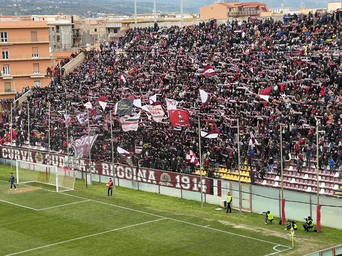 Vigor Lamezia-Reggina, le disposizioni di accesso per i tifosi amaranto\n