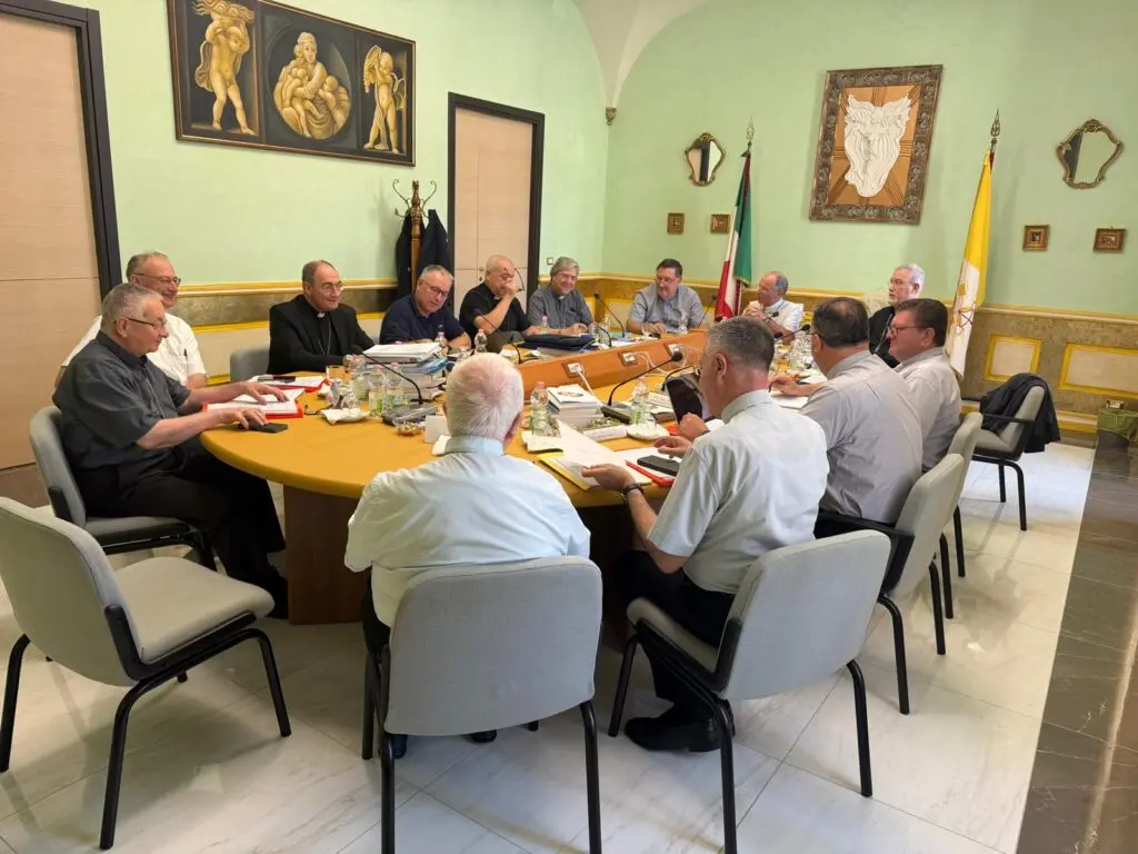Formazione sacerdoti e sport negli oratori nella sessione autunnale della Conferenza Episcopale calabra