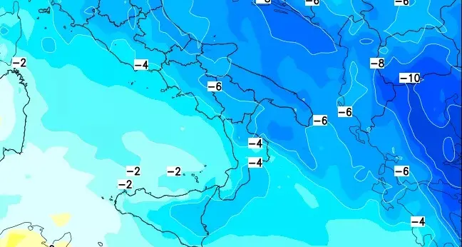In Calabria ultimi temporali, poi il freddo dai Balcani: in Sila e Aspromonte temperature vicine allo zero\n