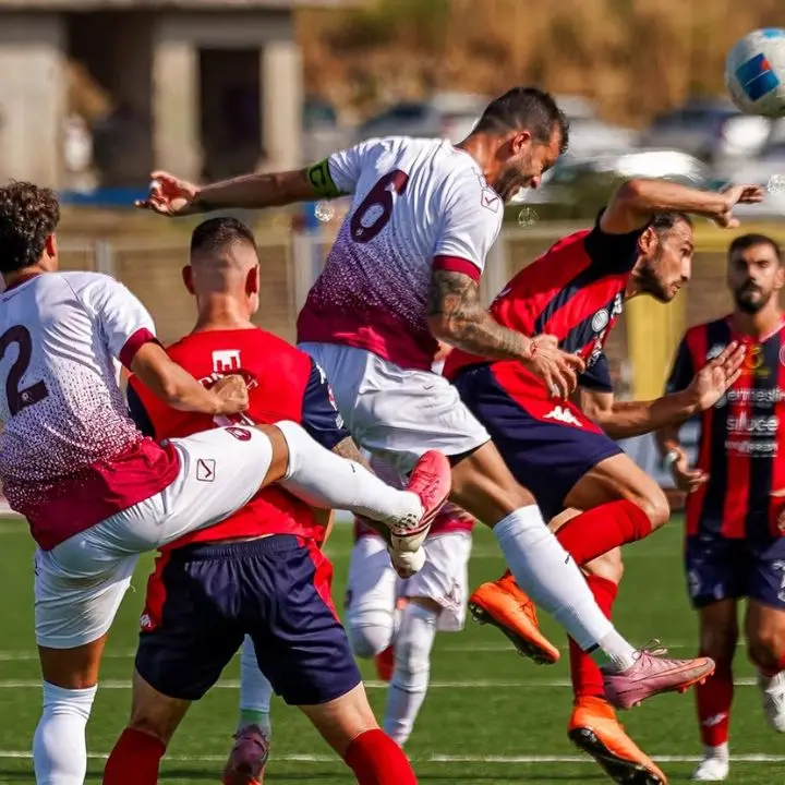 La Reggina blinda la porta e si prende il primato: in Italia nessuno come gli amaranto\n