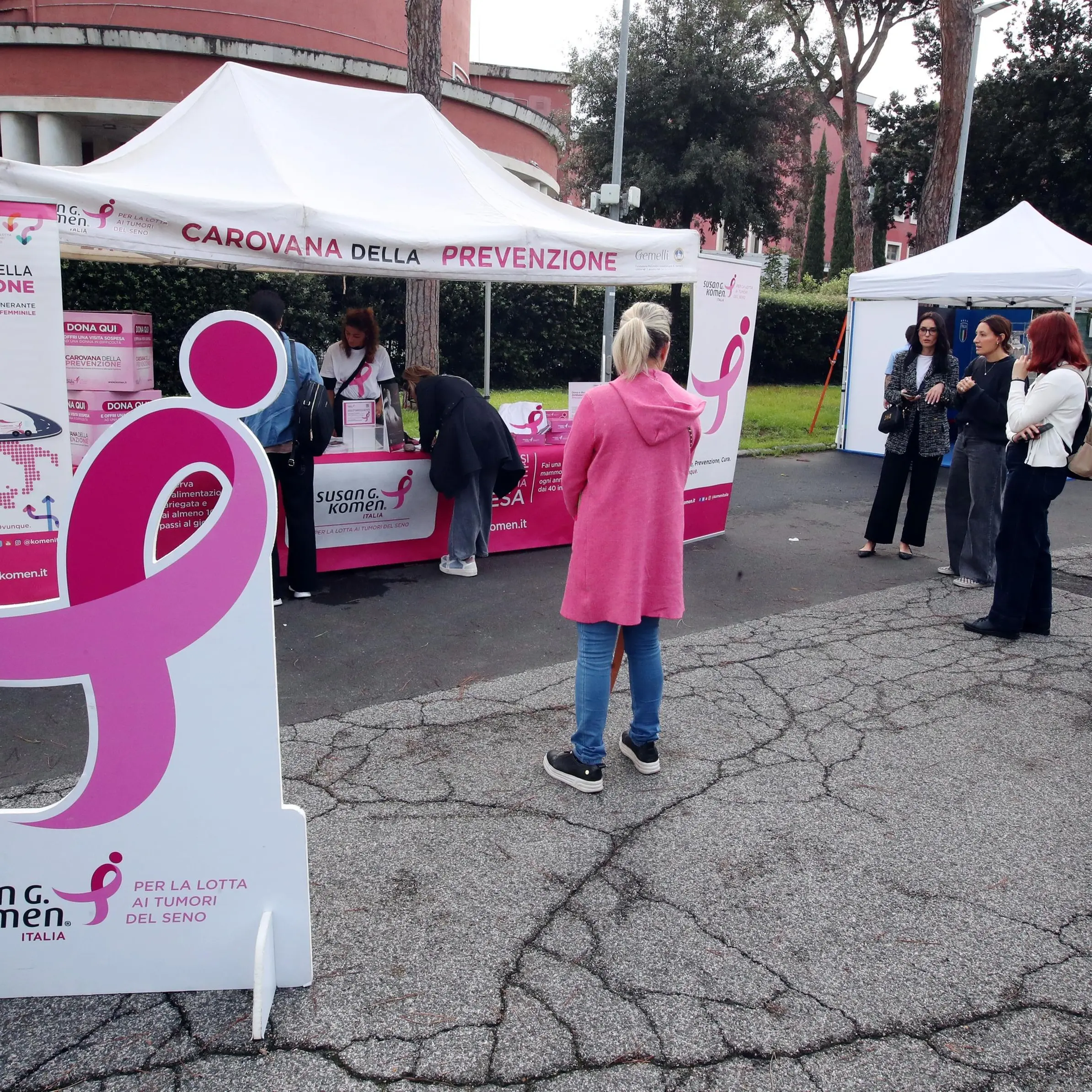 Tumori al seno, Reggio Calabria tra le sei tappe della campagna nazionale di prevenzione di Komen Italia\n