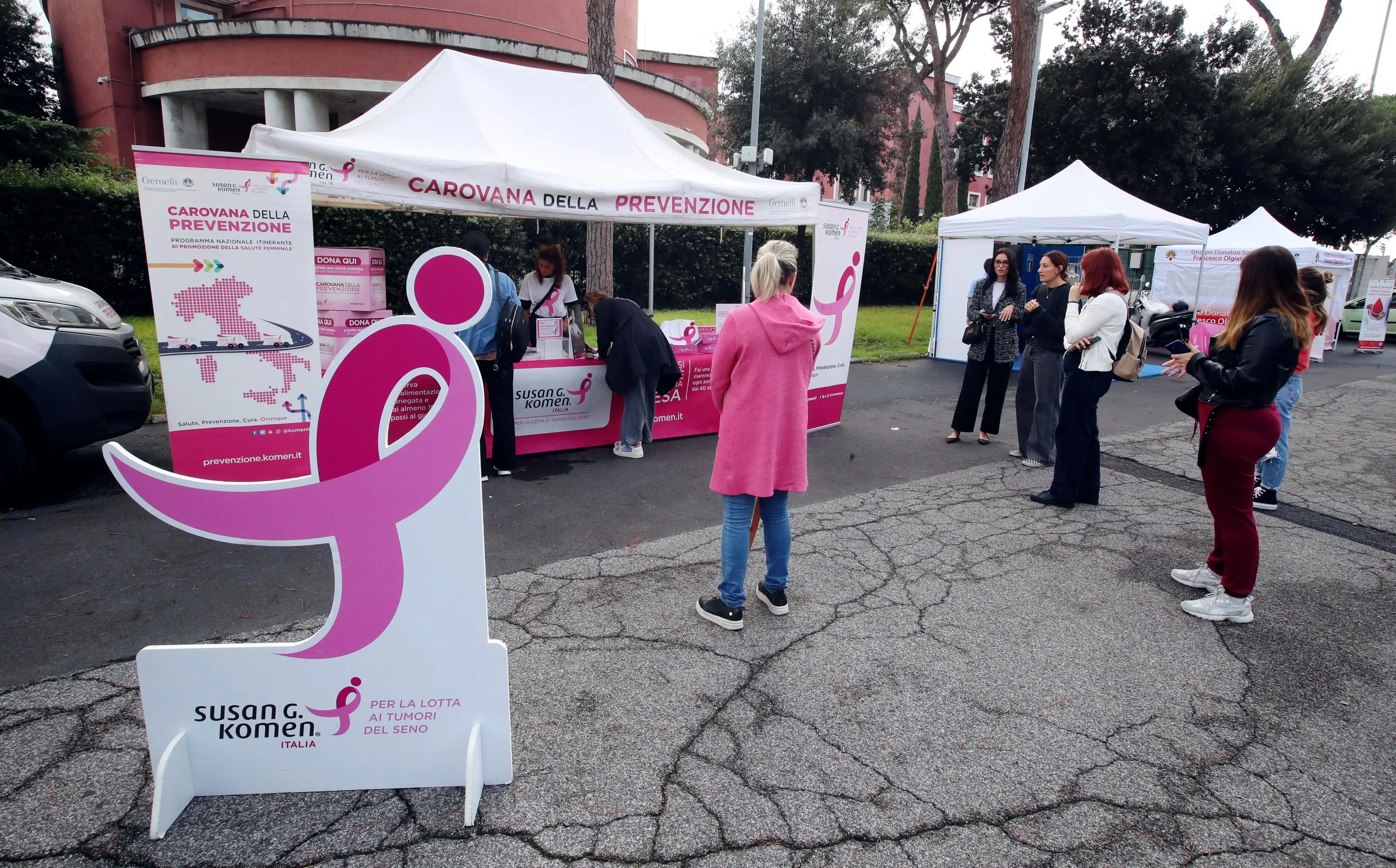 Tumori al seno, Reggio Calabria tra le sei tappe della campagna nazionale di prevenzione di Komen Italia\n