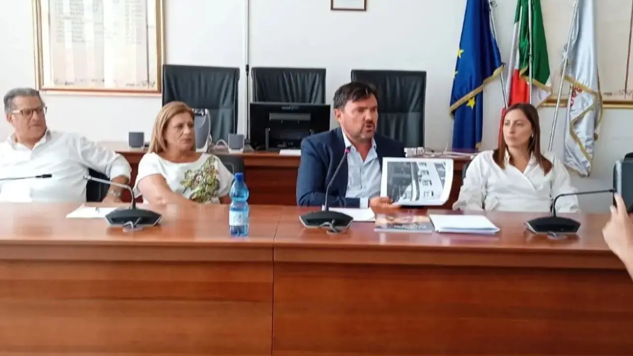 San Giovanni in Fiore, riunione straordinaria del Consiglio comunale dedicata all’emergenza lavoro\n