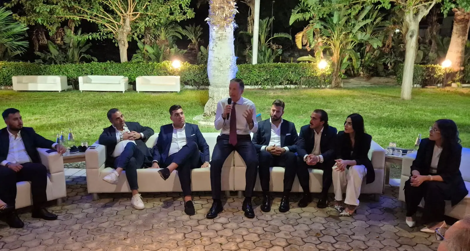 Roscioli con i giovani del centrodestra: «Sarò il raccordo tra Reggio e il governo»\n