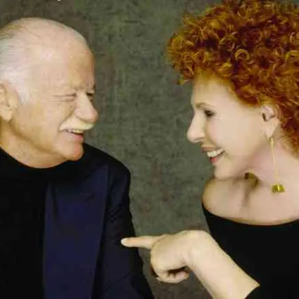 Quando ti rivedrò: Gino Paoli e Ornella Vanoni si incontrano ancora una volta dove la musica confina con l’assenza\n