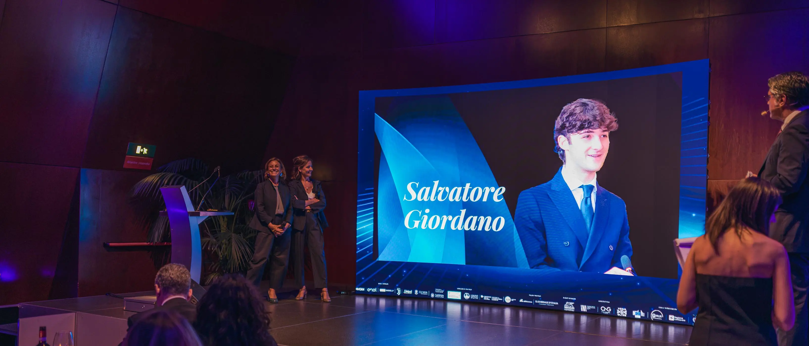Unical, Salvatore Giordano vince il premio Giovani comunicatori dell’International Corporate Communication Hub\n