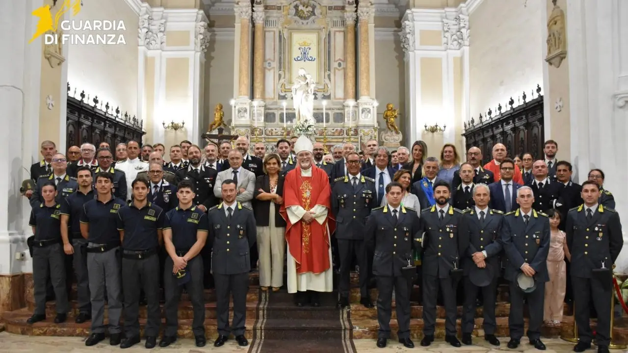 La Guardia di Finanza di Vibo celebra San Matteo: al Duomo la messa in onore del patrono delle Fiamme Gialle\n