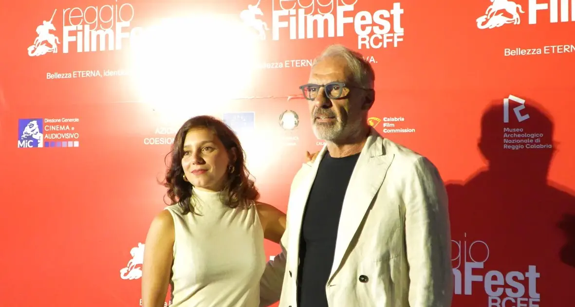 Adalgisa Manfrida premiata al Reggio Calabria Film Fest: «A dodici anni sapevo già che volevo fare l’attrice»\n