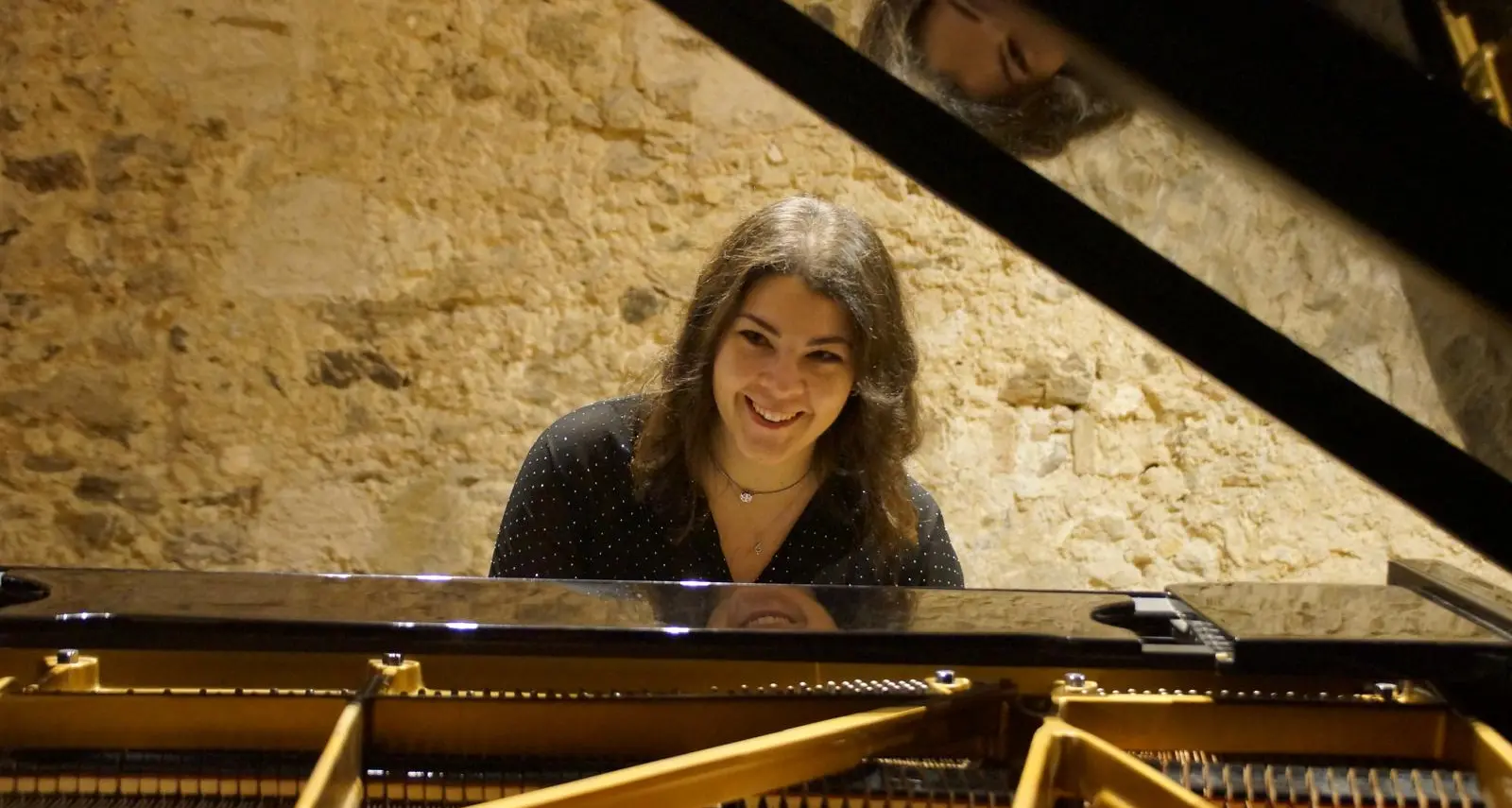 Laura Cataldo torna al Torrefranca: la giovane pianista vibonese in concerto tra Brahms e Franck\n