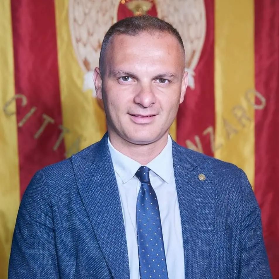 Parco Li Comuni, Serò: «La Pineta di Siano torna alla città. Un risultato costruito insieme da Comune, Regione e Calabria Verde»\n