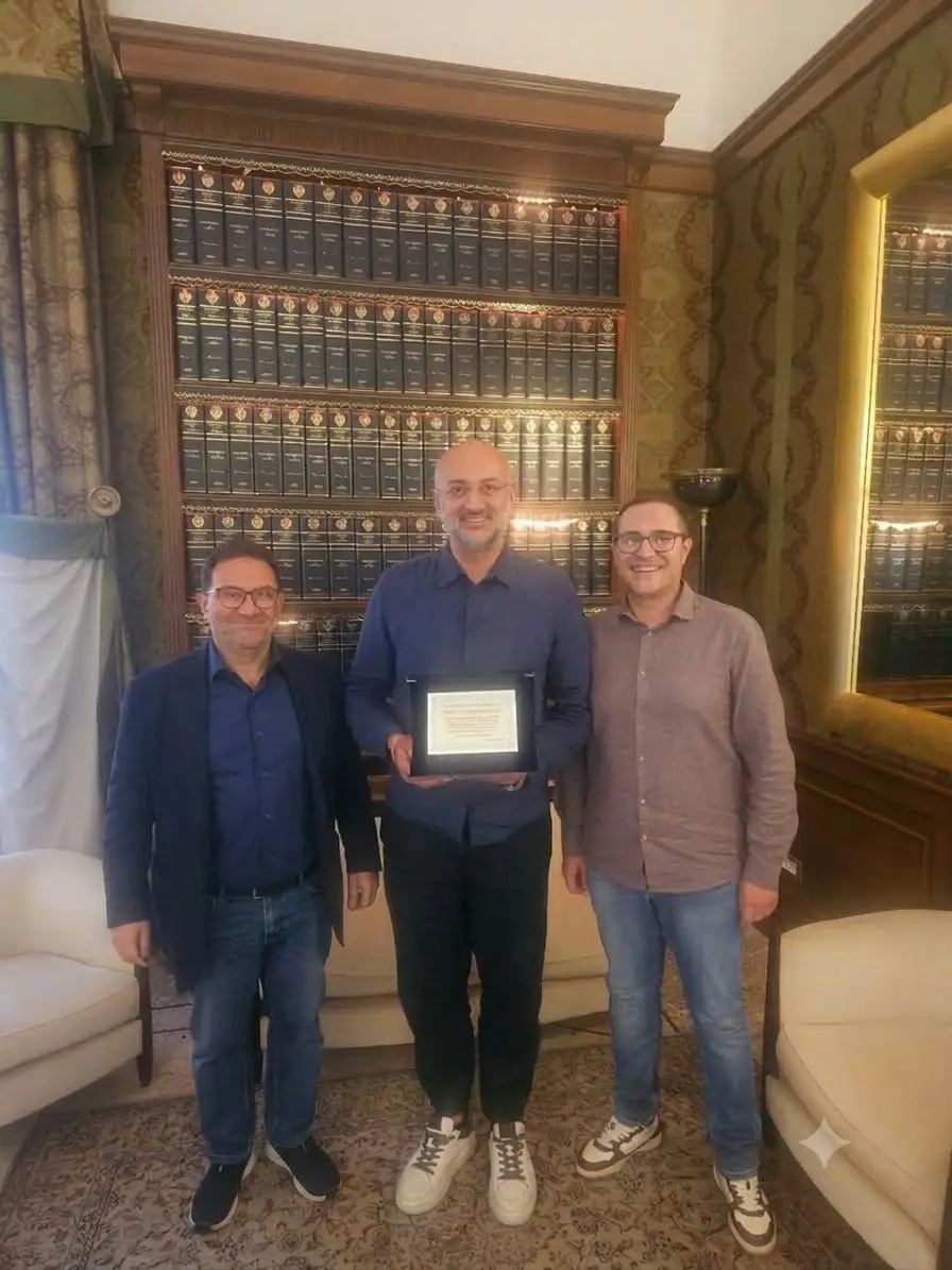 Competenze Unical e sviluppo del territorio, incontro tra Faragalli e l’associazione dei laureati\n
