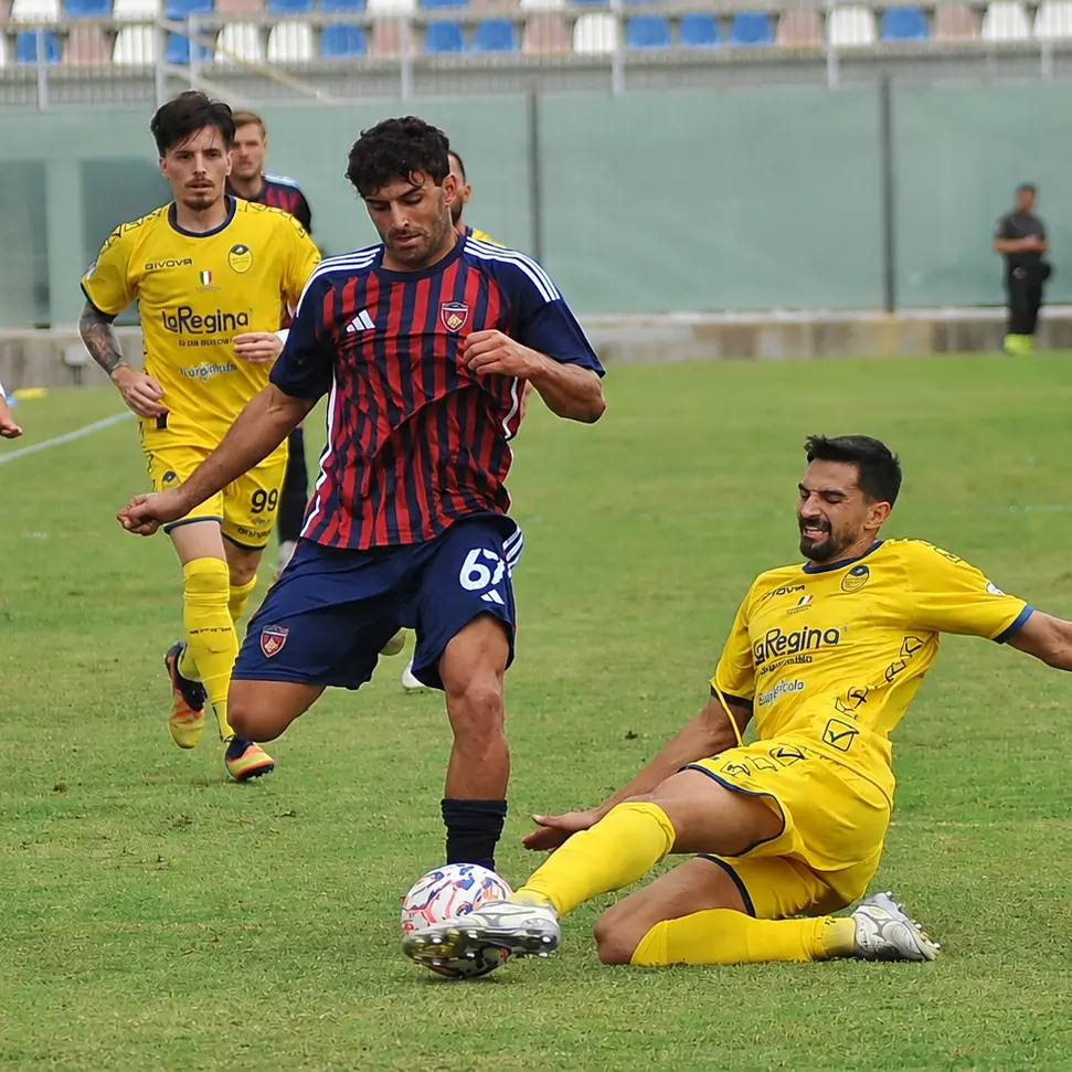 Cosenza, Clemente: «Meritavamo i tre punti. A Bari con uno spirito diverso»\n