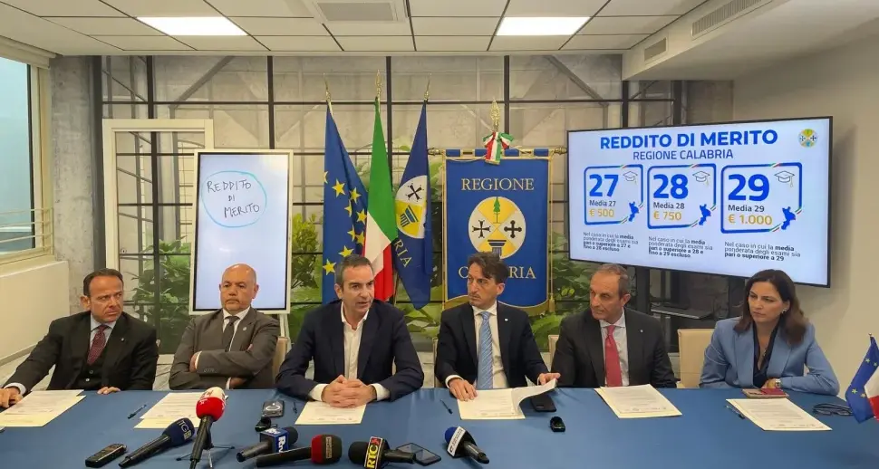 Reddito di merito, la Regione Calabria incontra accademie e conservatori\n