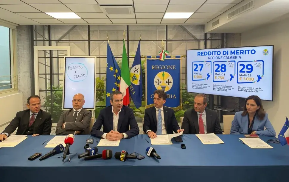 Reddito di merito, la Regione Calabria incontra accademie e conservatori\n