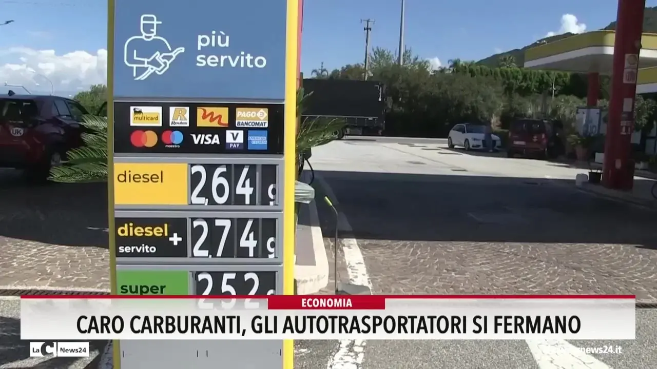 Caro carburanti, gli autotrasportatori si fermano
