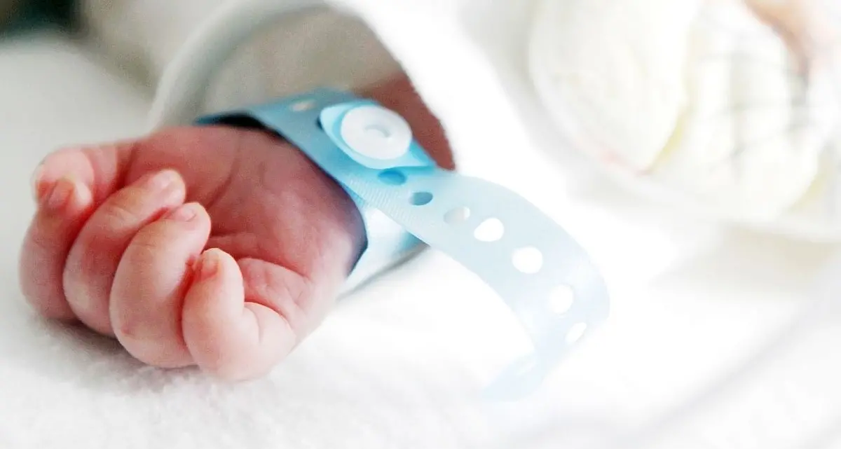 Ambulanza guasta, staffetta da Cosenza a Roma per un\u00A0neonato\u00A0cardiopatico grave\n