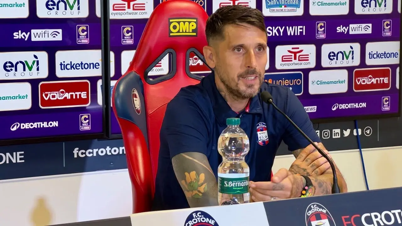 Fc Crotone, arriva la Salernitana. Greco: «Servono lucidità e dettagli»\n