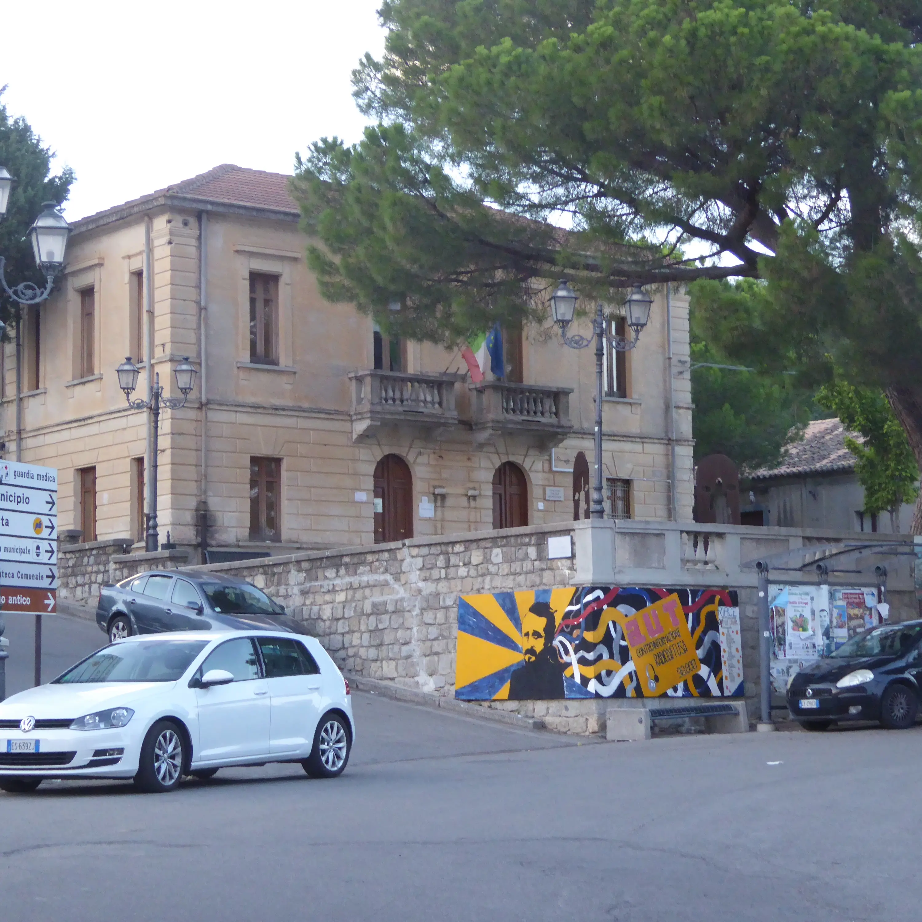 Nuova grana per Lucano: a Riace la Prefettura invia il commissario per il bilancio\n