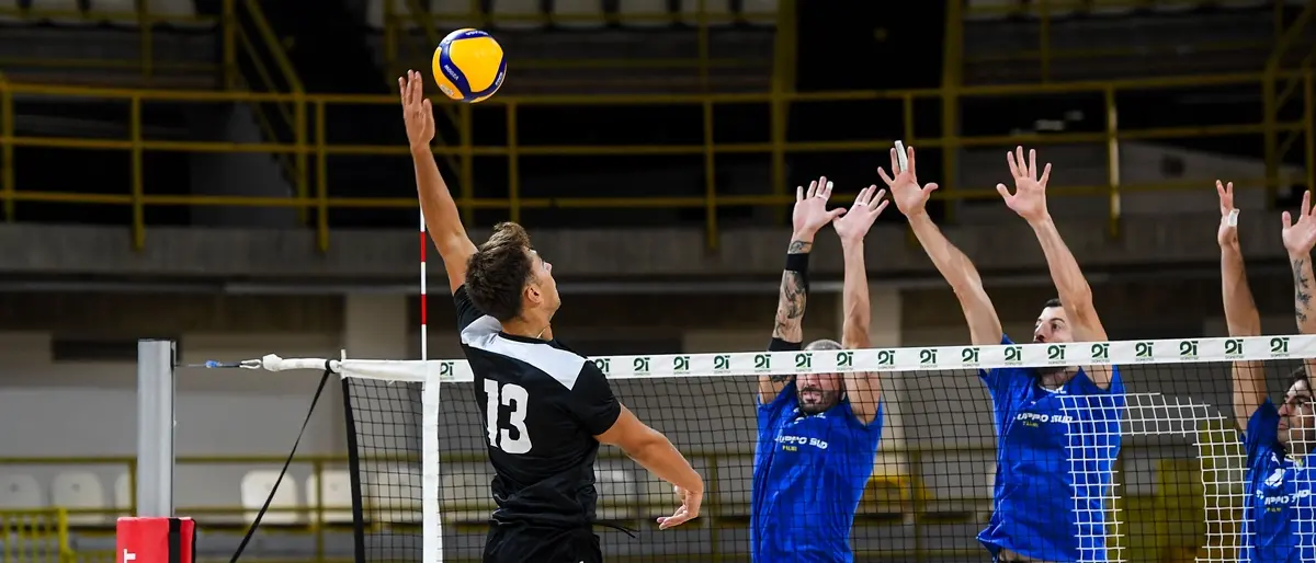 Volley, al Palacalafiore amichevole di spessore tra Domotek Reggio e Sviluppo Sud Palmi