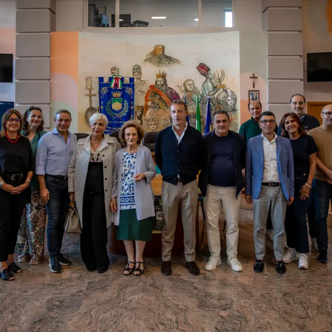 La Commissione Cultura premia Vittoria Bacher, maestra simbolo della scuola cosentina\n