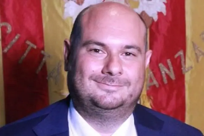 Due\u00A0milioni per le imprese di Catanzaro,\u00A0Capellupo: «attenzione concreta\u00A0per chi investe e resiste nel capoluogo»\n