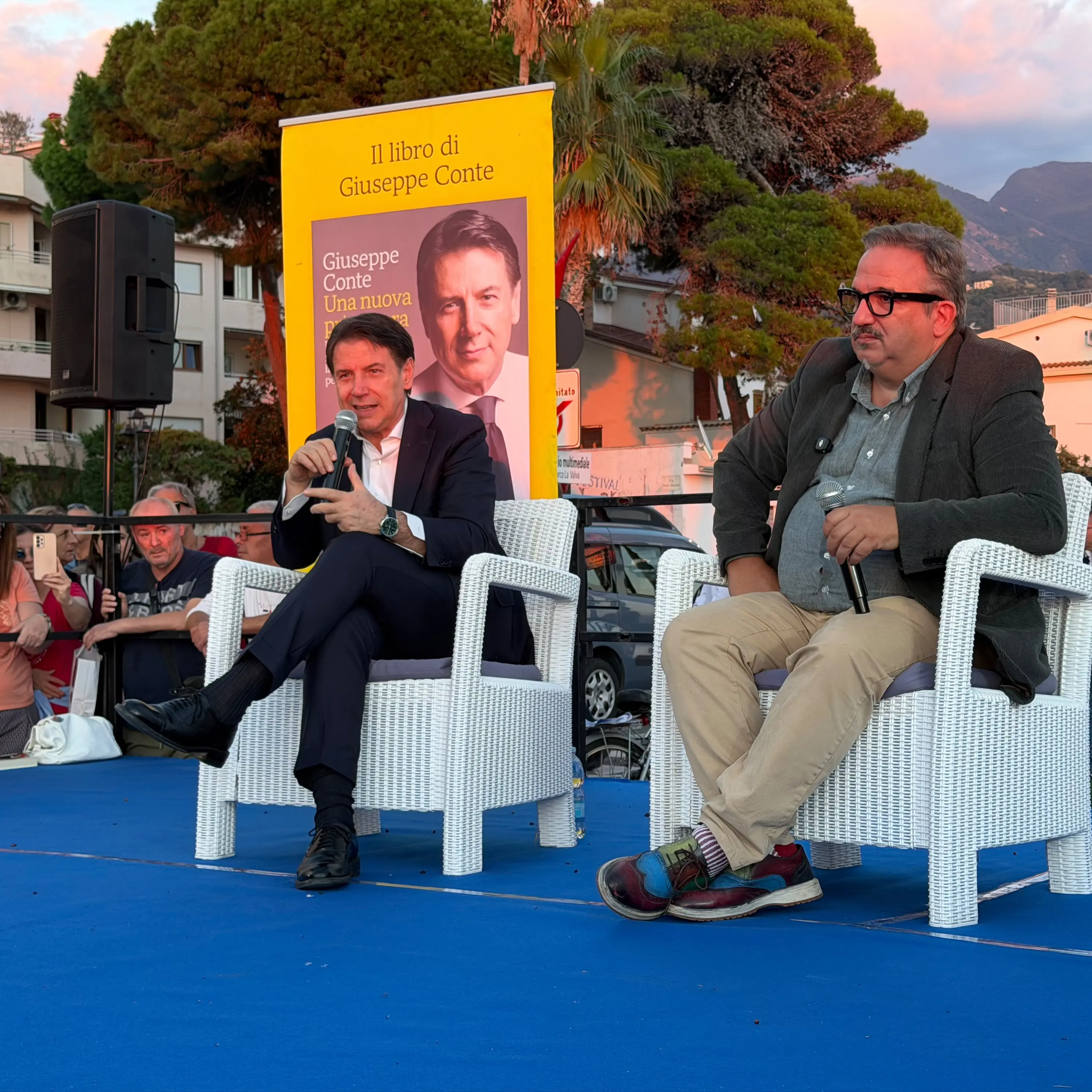 <p>Conte boccia da Diamante il Ponte sullo Stretto: «Progetto senza senso. Risorse alla scuola per il futuro»</p>