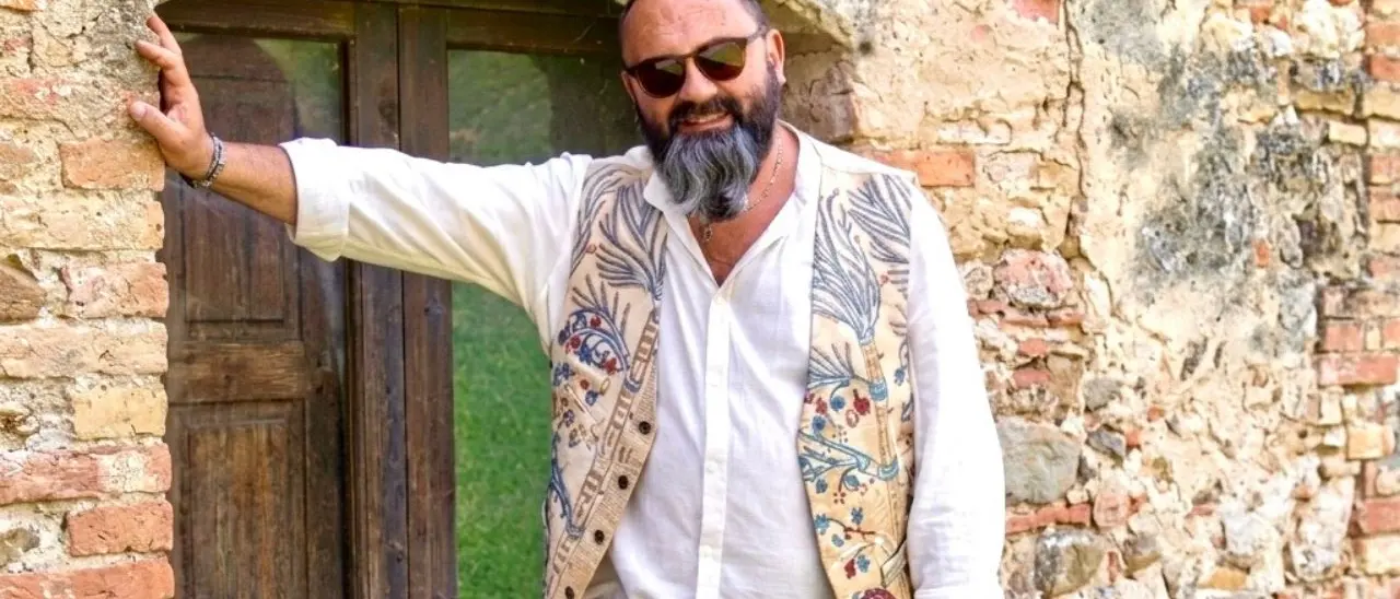 Gioacchino da Fiore va di moda: la sfida tessile di Domenico Caruso\n