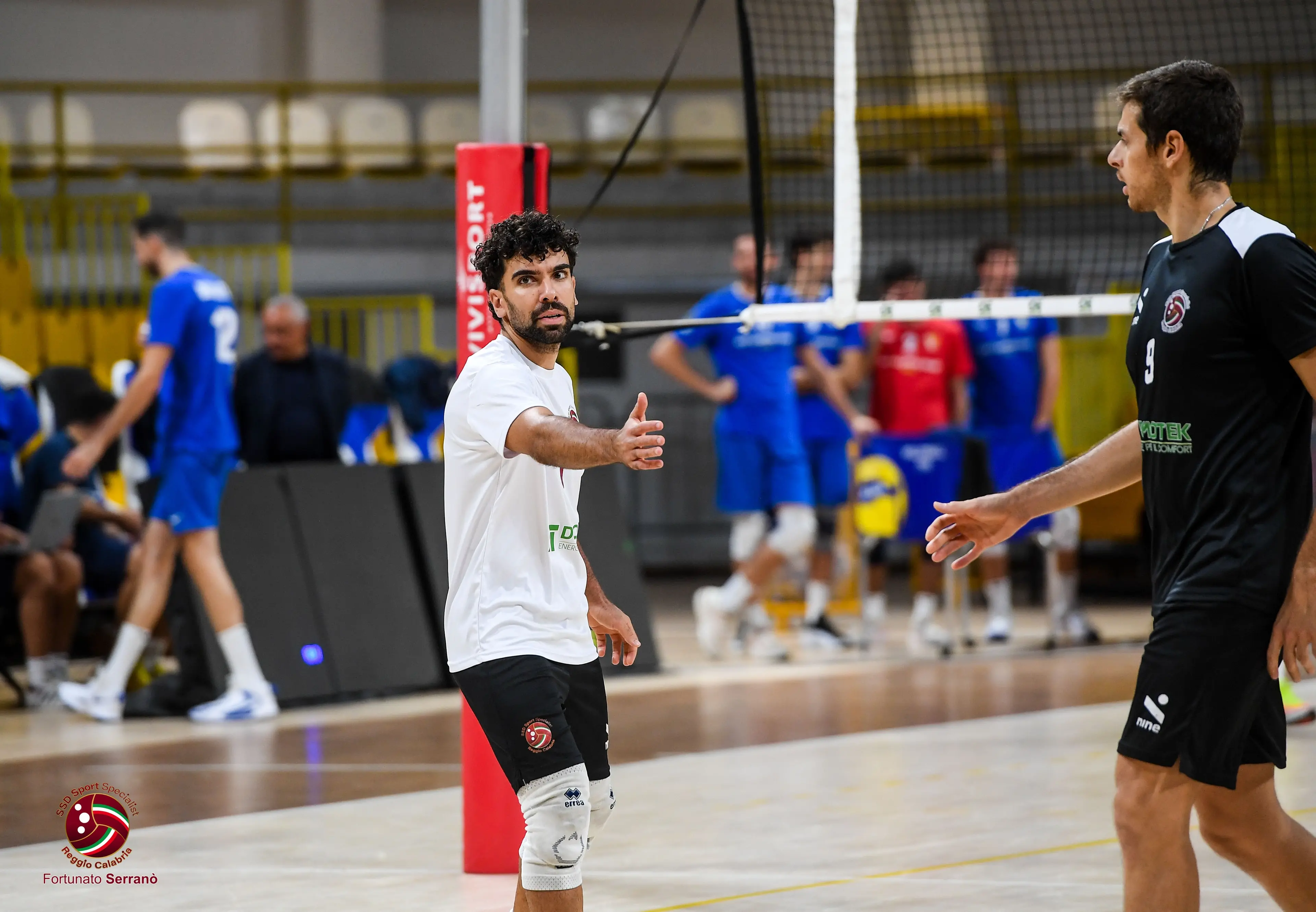 Domotek, De Santis racconta il primo test al Palacalafiore e celebra il derby calabrese: «Due realtà reggine in A2, un orgoglio»\n
