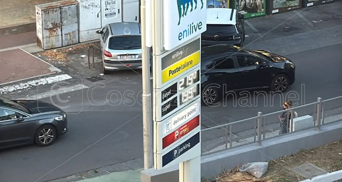 <p>Carburanti Eni, da oggi scatta lo sconto: ecco cosa cambia e quanto si risparmierà</p>
