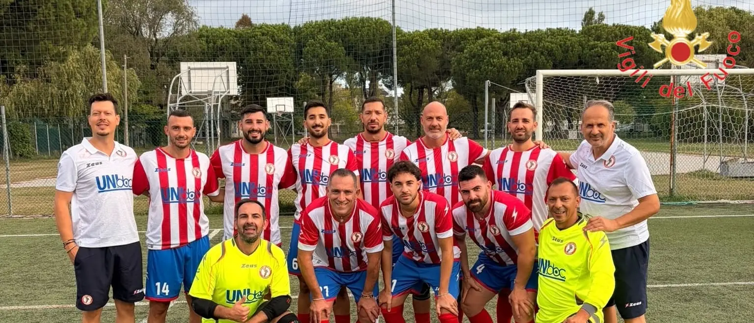 Calcio a 5, Vigili del Fuoco Calabria sul tetto d’Italia: il tricolore torna dopo 15 anni\n