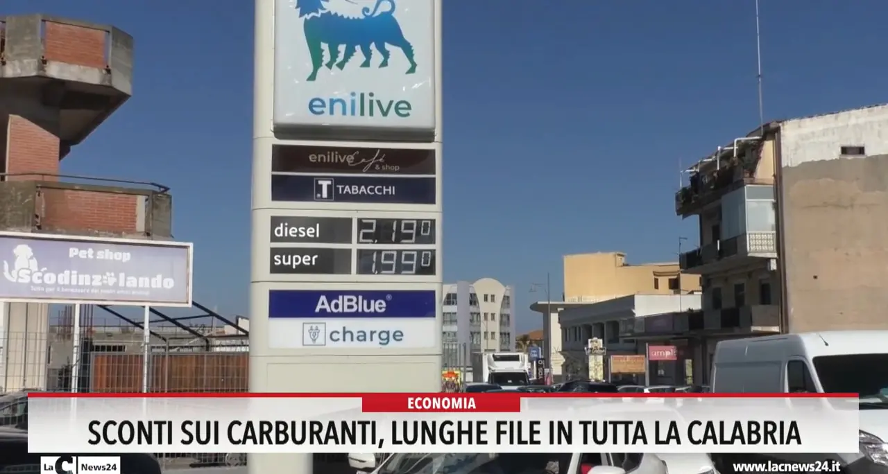 Sconti sui carburanti, lunghe file in tutta la Calabria