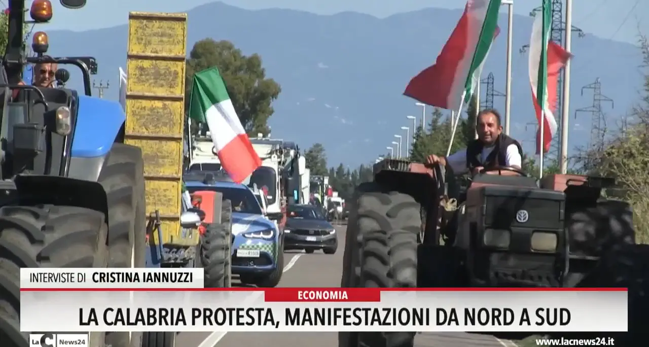 La Calabria protesta, manifestazioni da Nord a Sud
