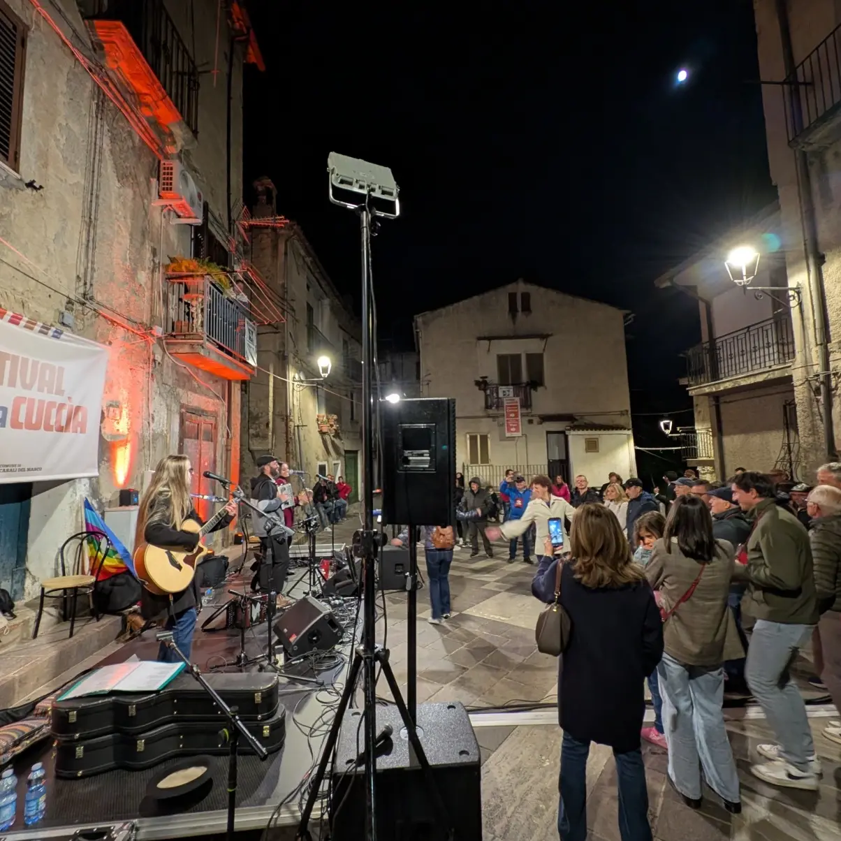 Casali del Manco celebra la Cuccìa: tre giorni tra tradizione, musica e sapori\n