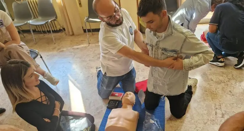 Mani che vedono, all’Uici di Vibo un corso di primo soccorso per non vedenti\n
