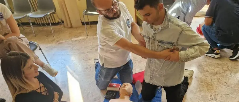 Mani che vedono, all’Uici di Vibo un corso di primo soccorso per non vedenti\n