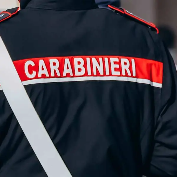 Dramma a Salerno, donna muore soffocata nel sonno: confessa il figlio 53enne\n