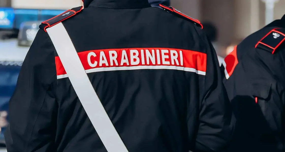 Dramma a Salerno, donna muore soffocata nel sonno: confessa il figlio 53enne\n