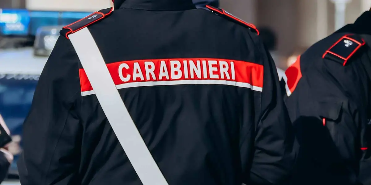 Dramma a Salerno, donna muore soffocata nel sonno: confessa il figlio 53enne\n